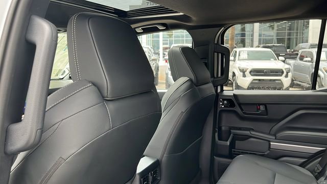 New 2026 Toyota 4Runner TRD Off-Road Premium AWD/4WD image 20