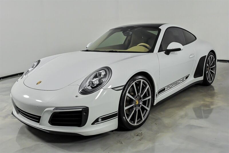 Used 2017 Porsche 911 Carrera 4 AWD/4WD image 6