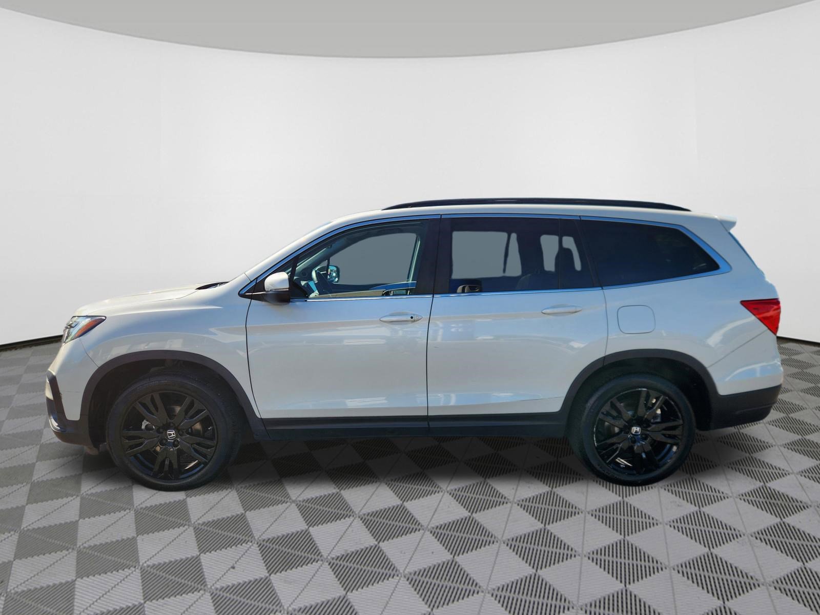 Certified 2022 Honda Pilot Special Edition image 5