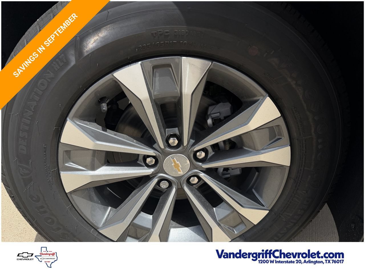 New 2027 Chevrolet Equinox LT w/ Safety and Technology Package FWD image 9