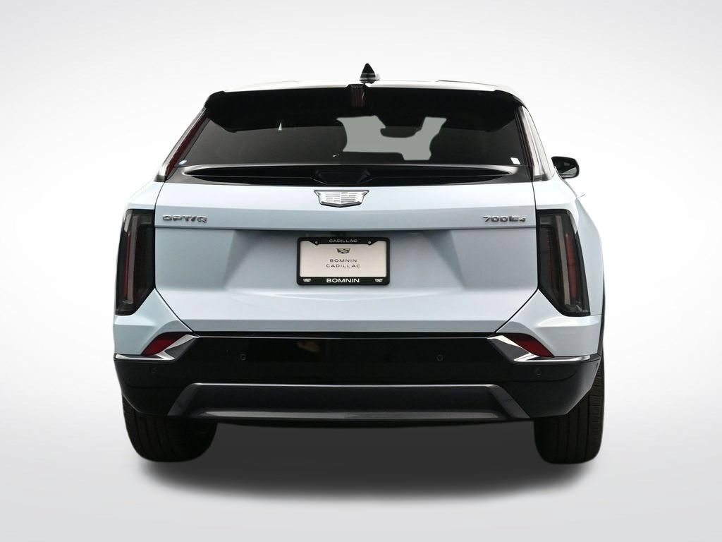 Used 2026 Cadillac Optiq Sport 1 AWD/4WD image 4