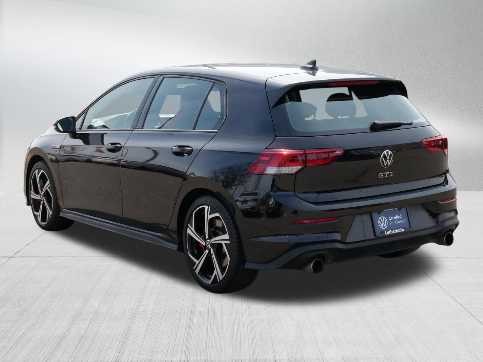 Certified 2024 Volkswagen GTI SE FWD image 5