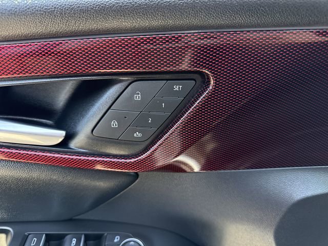 Used 2024 Chevrolet Traverse RS image 45