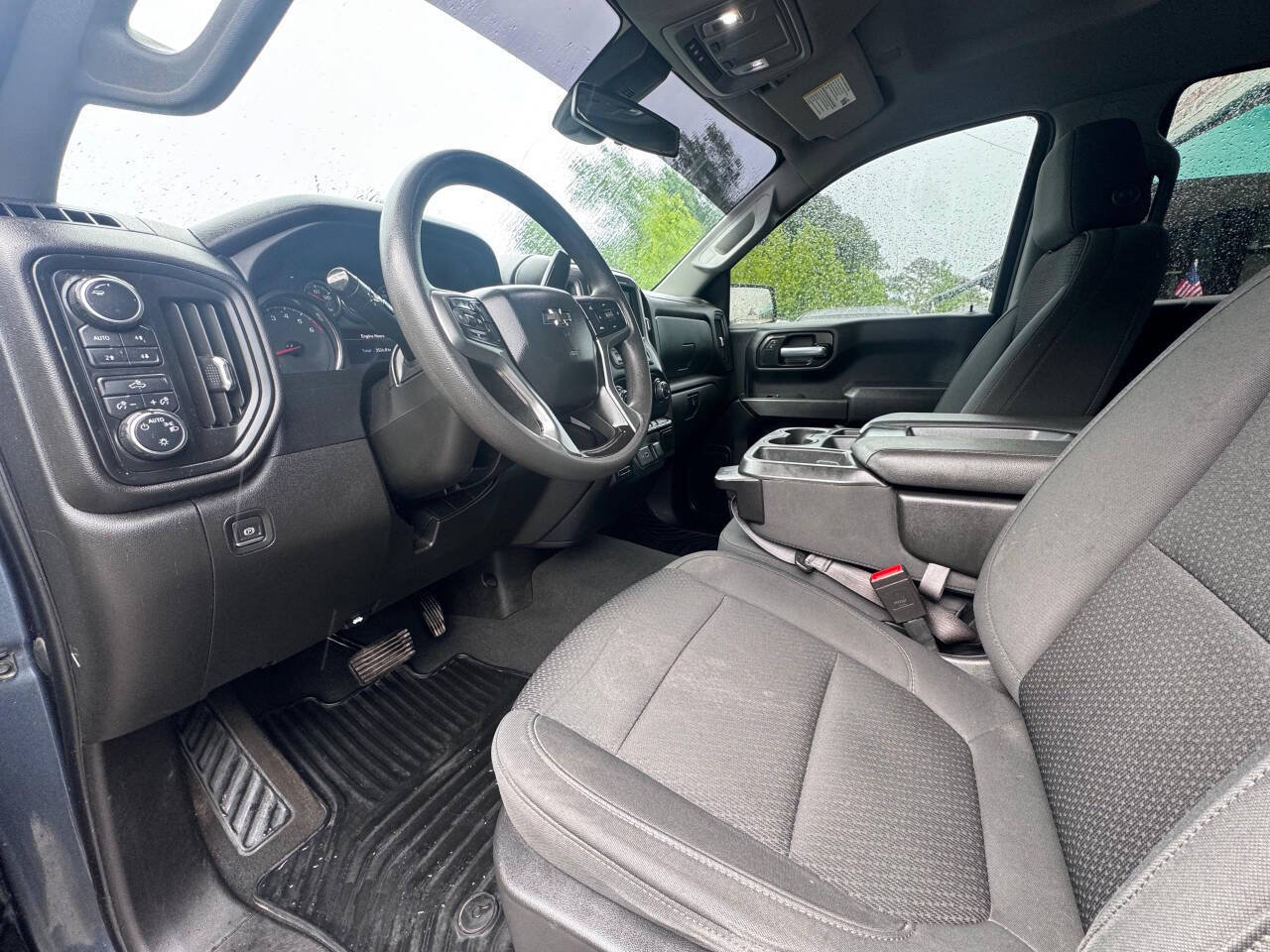 Used 2021 Chevrolet Silverado 1500 Custom Trail Boss w/ Safety Confidence Package AWD/4WD image 8