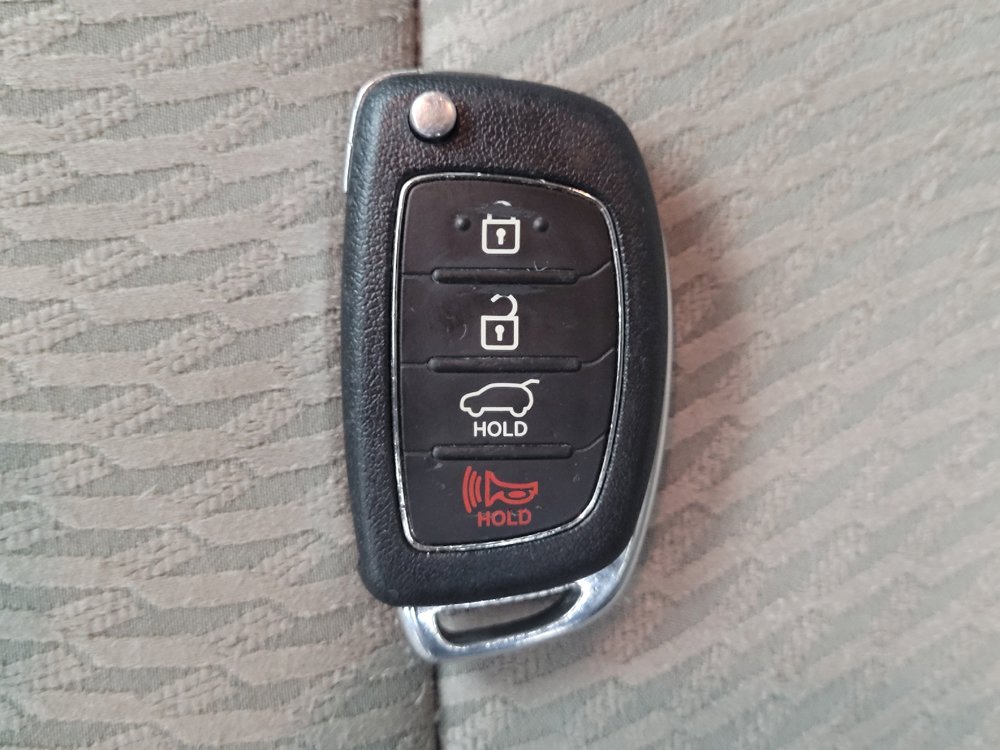 Used 2016 Hyundai Santa Fe Sport w/ Option Group 02 FWD image 32