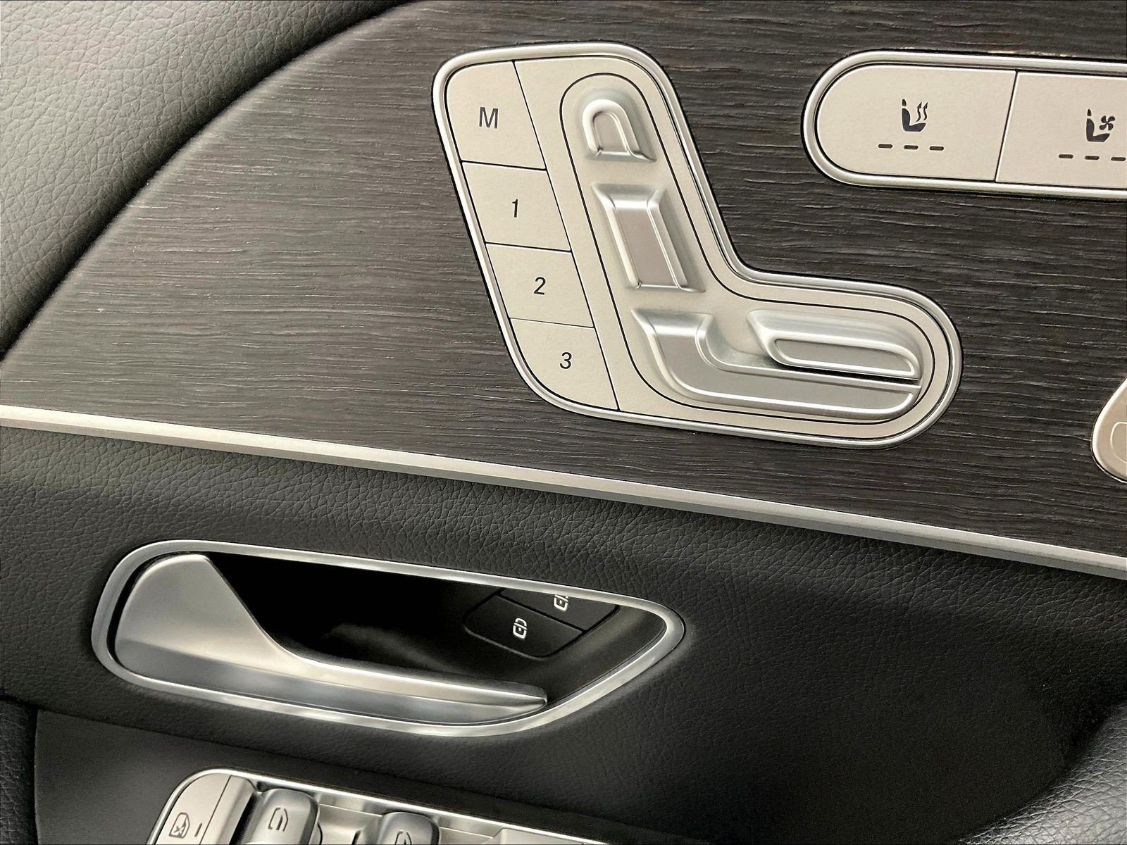 Certified 2022 Mercedes-Benz GLE 350 4MATIC image 37