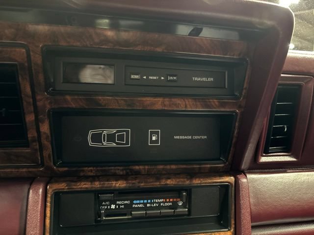 Used 1988 Chrysler LeBaron Convertible FWD image 20