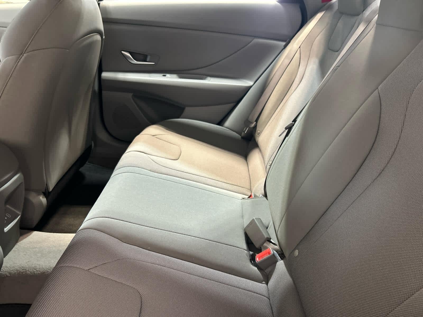 New 2026 Hyundai Elantra SE FWD image 5