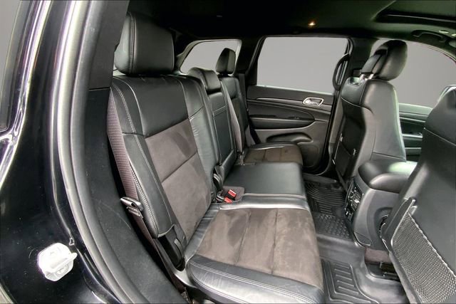 Used 2019 Jeep Grand Cherokee Altitude image 20