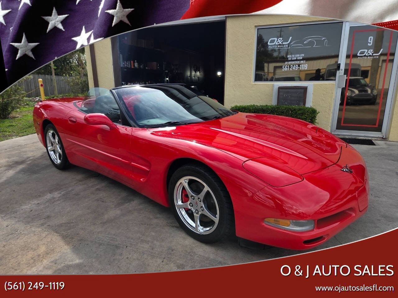 Used 2004 Chevrolet Corvette Convertible w/ Preferred Equipment Group RWD image 3