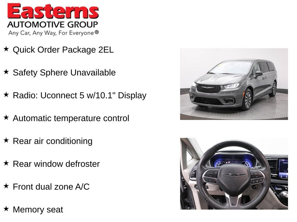 Used 2022 Chrysler Pacifica Touring-L image 11