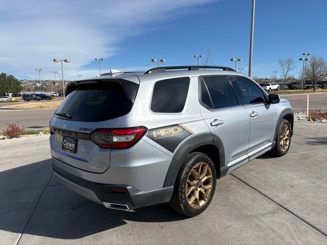 Used 2024 Honda Pilot Touring image 8