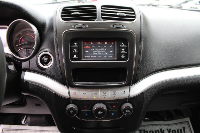 Used 2014 Dodge Journey SXT w/ Flexible Seating Group AWD/4WD image 18