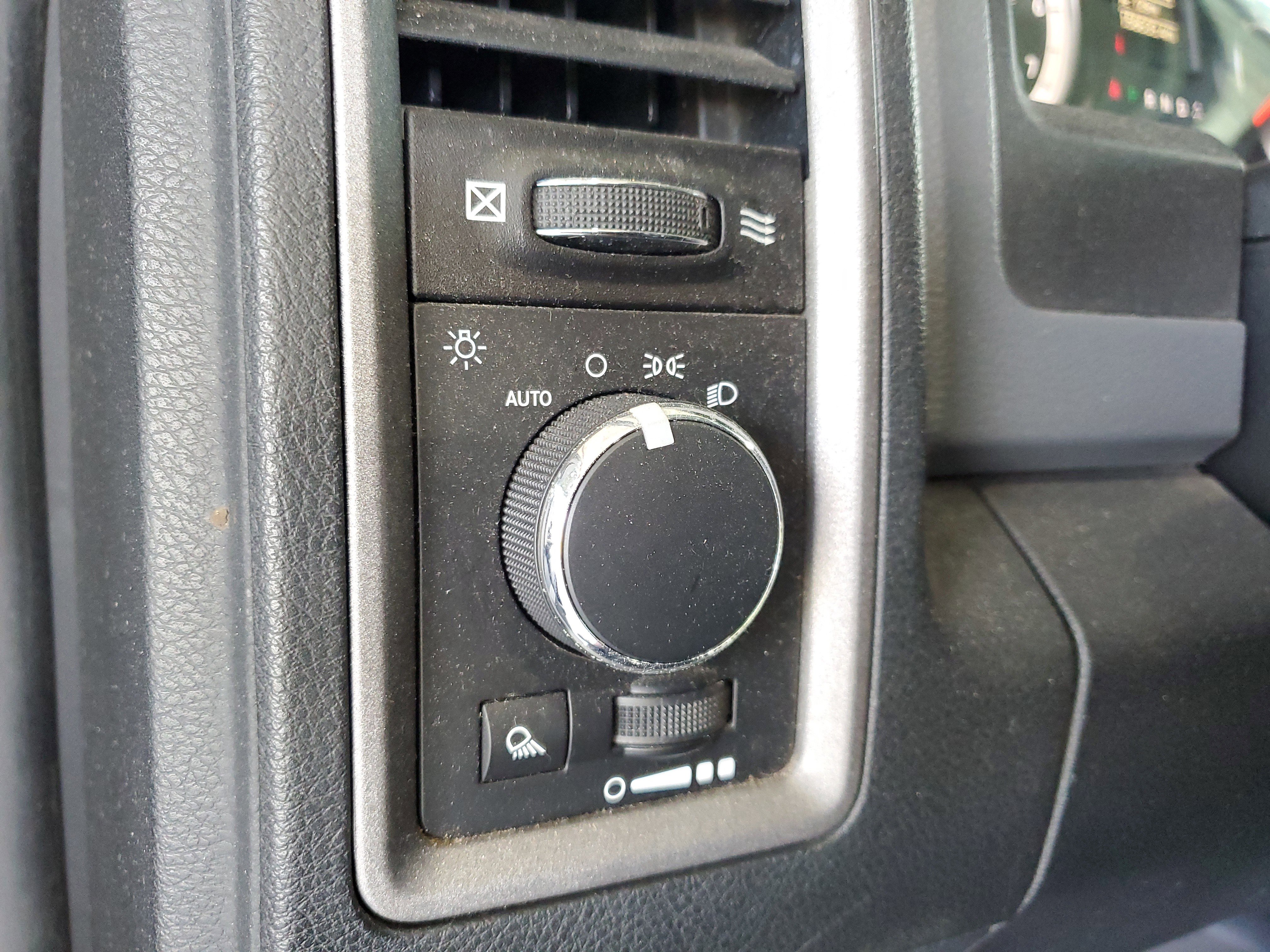 Used 2016 RAM 2500 Tradesman w/ Chrome Appearance Group AWD/4WD image 21