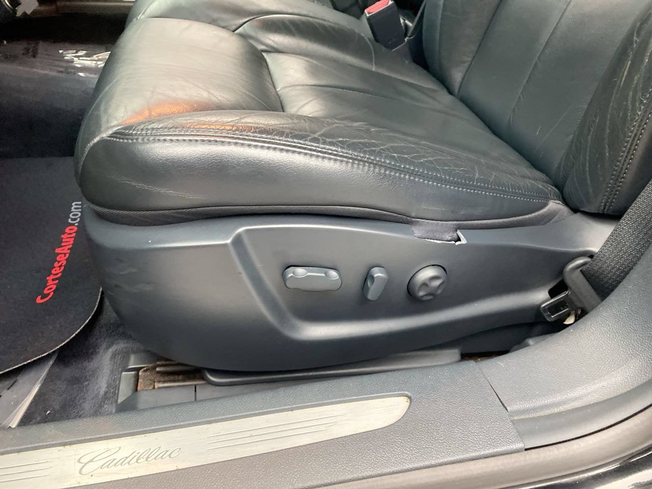 Used 2009 Cadillac DTS Limousine FWD image 13