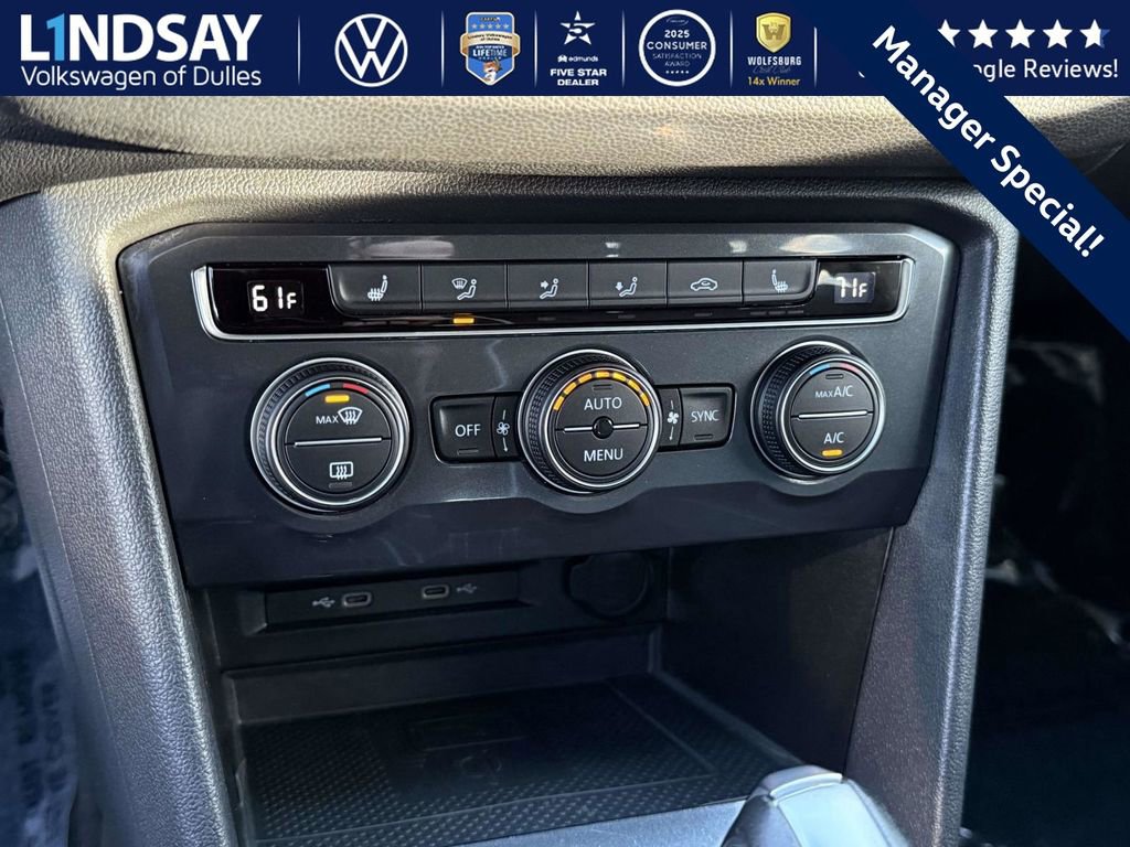 Used 2021 Volkswagen Tiguan SE w/ 3rd Row Seat Package image 17
