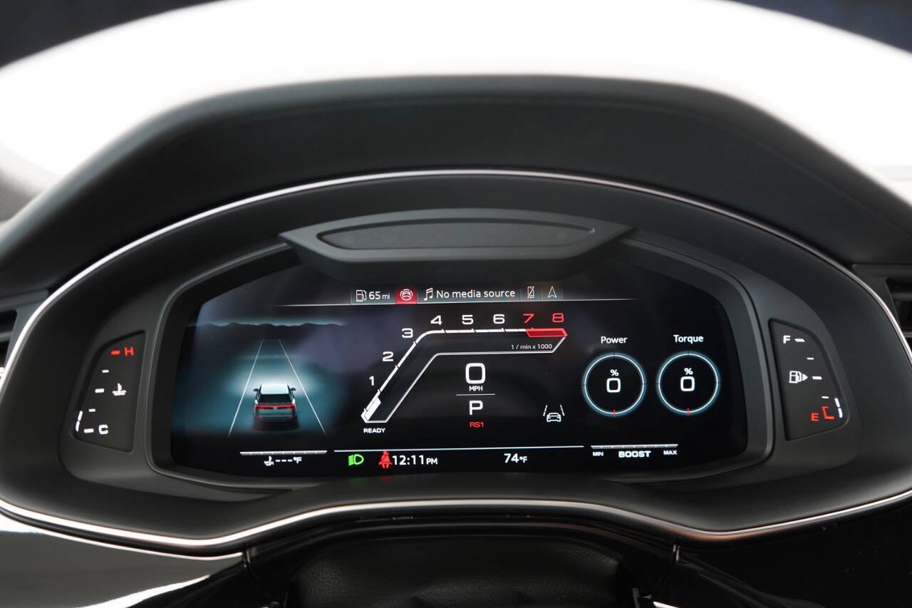 Used 2026 Audi RS Q8 performance AWD/4WD image 96