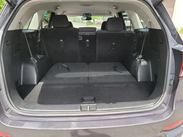 Used 2019 Kia Sorento AWD V6 image 33