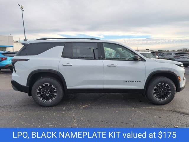 New 2026 Chevrolet Traverse Z71 w/ Enhanced Driving Package image 9