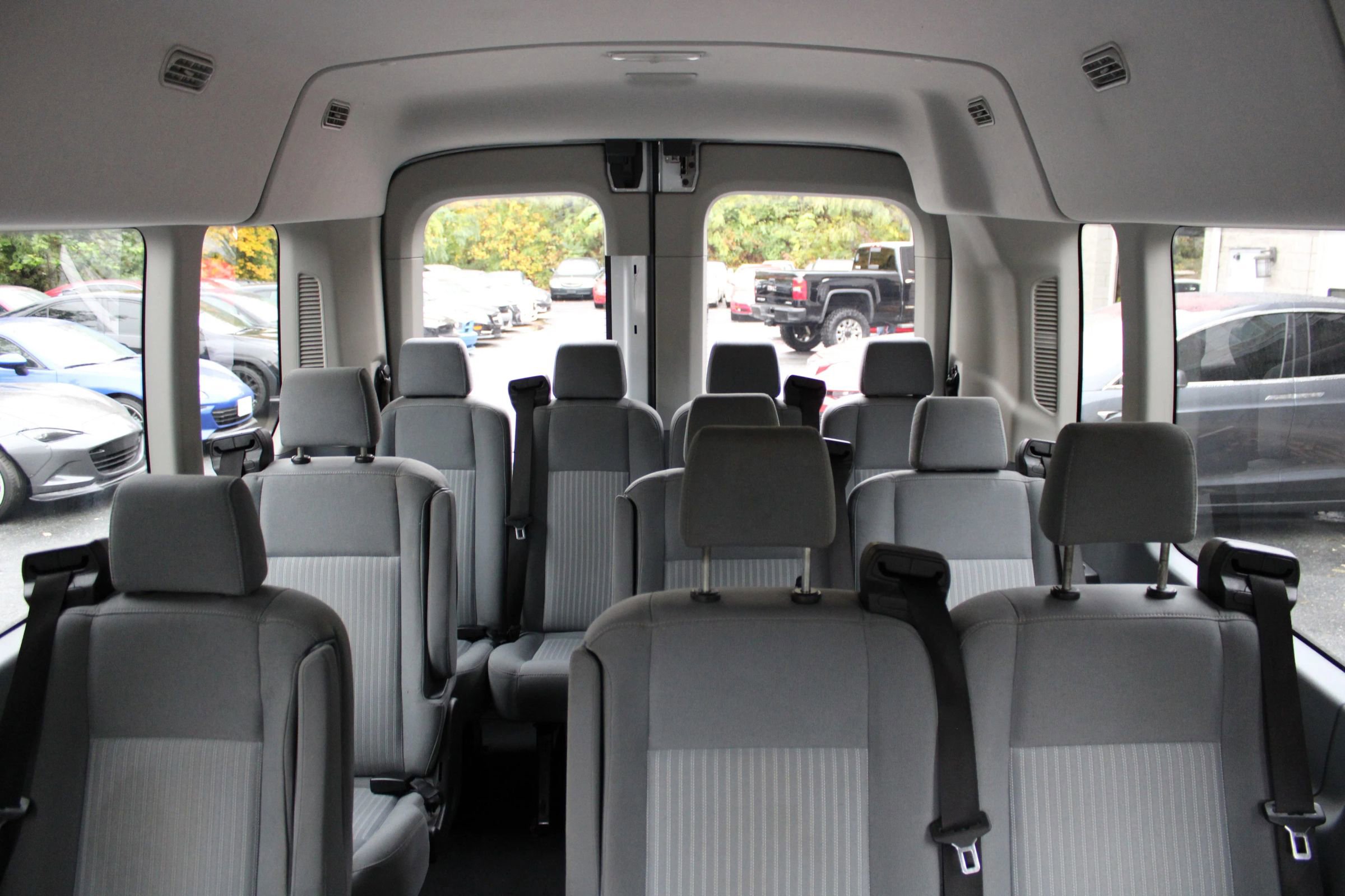 Used 2019 Ford Transit 350 XLT image 17