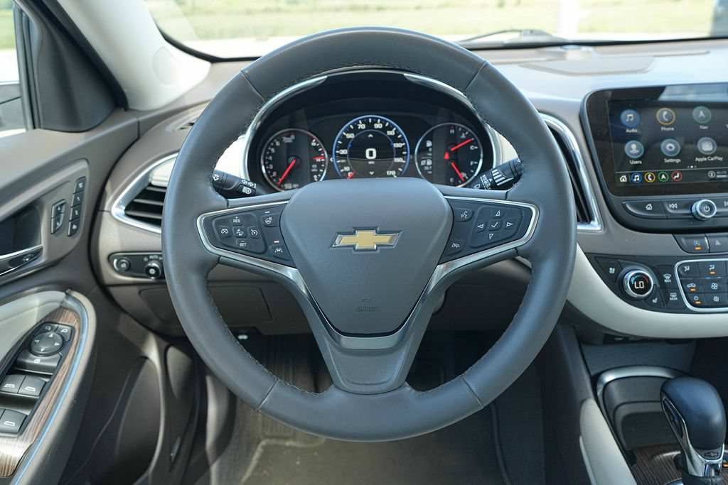 Used 2024 Chevrolet Malibu LT FWD image 34