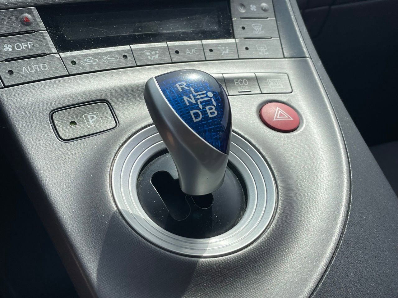 Used 2015 Toyota Prius Three image 6