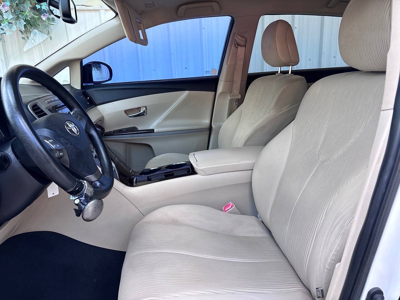 Used 2009 Toyota Venza w/ Security Pkg FWD image 9