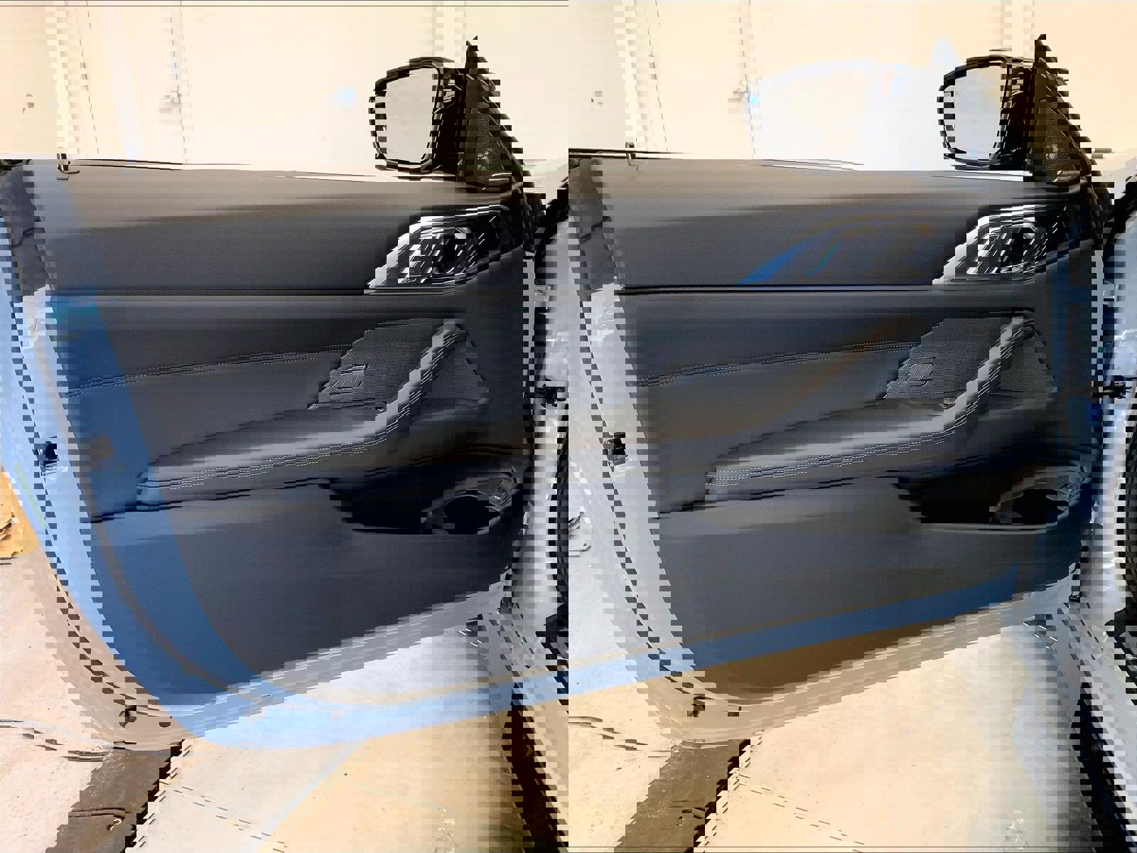 Used 2025 BMW M4 xDrive Competition w/ Executive Package image 27