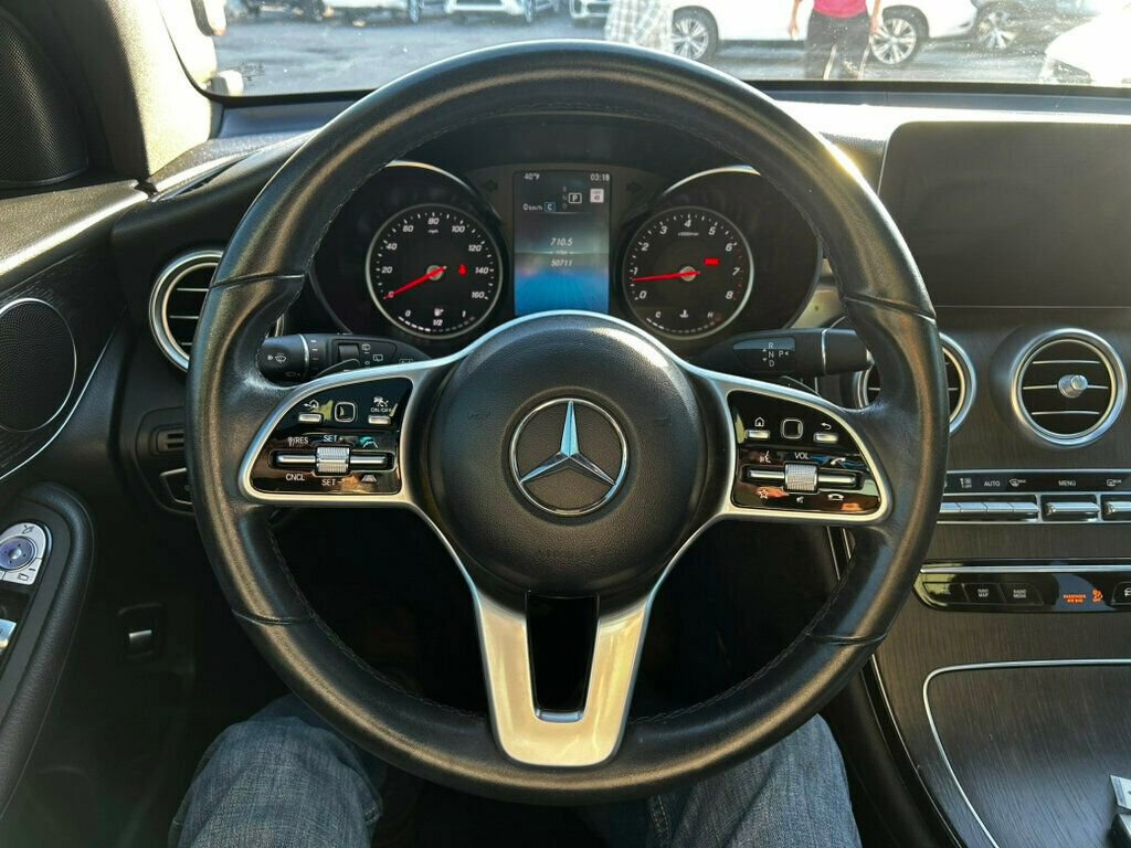 Used 2022 Mercedes-Benz GLC 300 4MATIC image 24