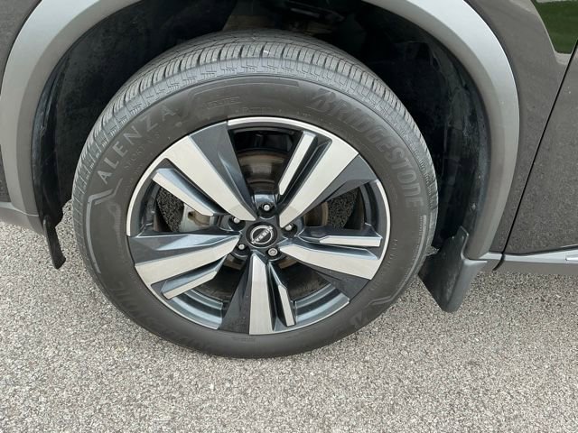 Used 2023 Nissan Rogue Platinum AWD/4WD image 8