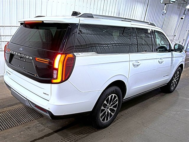 Used 2025 Ford Expedition Max Platinum image 9