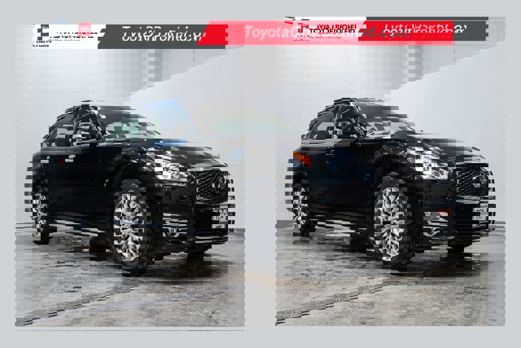 Used 2015 INFINITI Q70 L 3.7 image 1