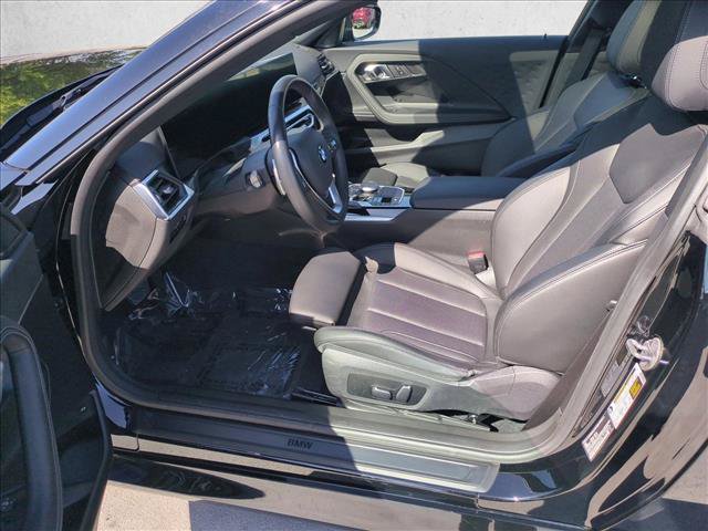 Certified 2024 BMW 230i Coupe w/ Convenience Package RWD image 17