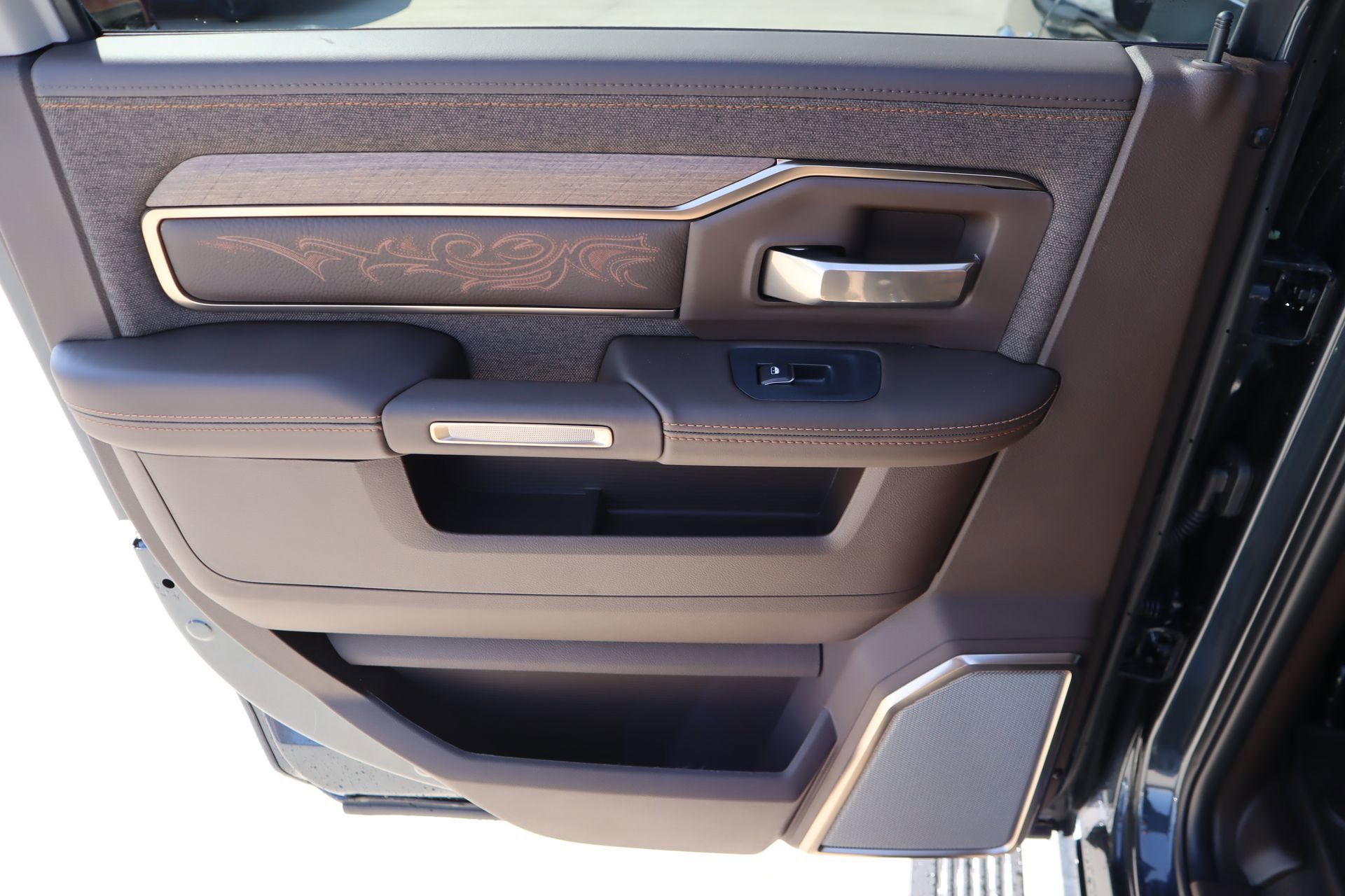 New 2026 RAM 2500 Limited image 19