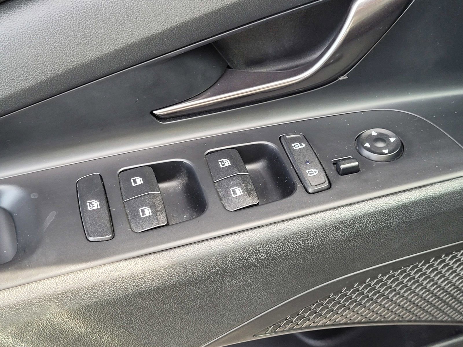 Used 2022 Hyundai Elantra N Line w/ Cargo Package image 17