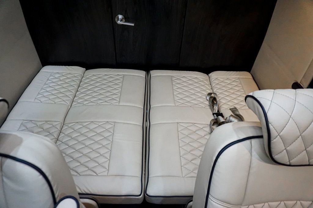 Used 2021 Mercedes-Benz Sprinter 3500 image 27