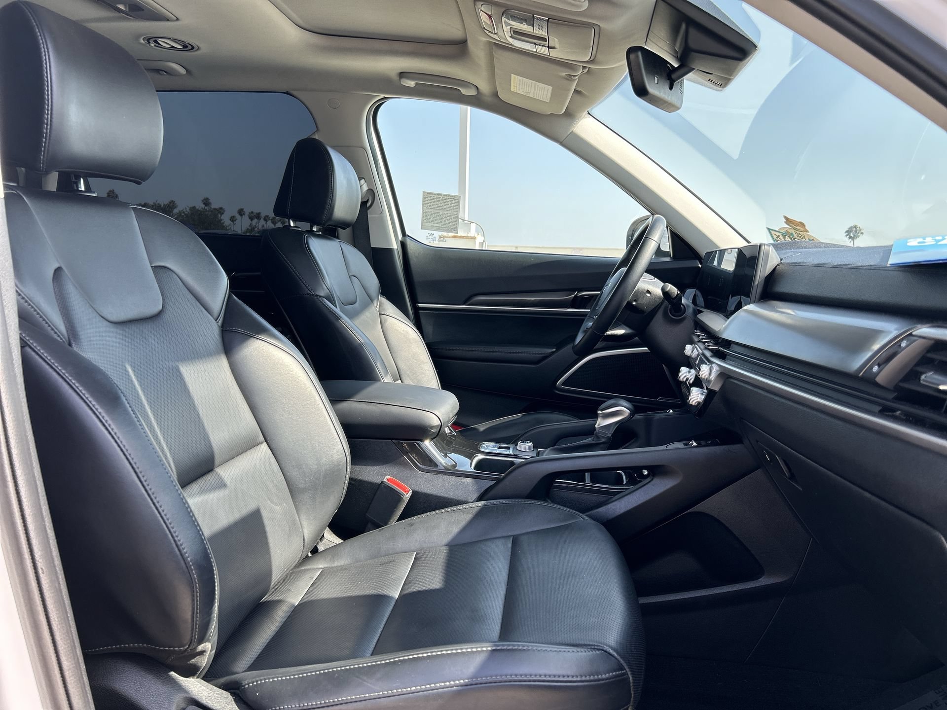 Used 2024 Kia Telluride S w/ S Sunroof Package FWD image 28