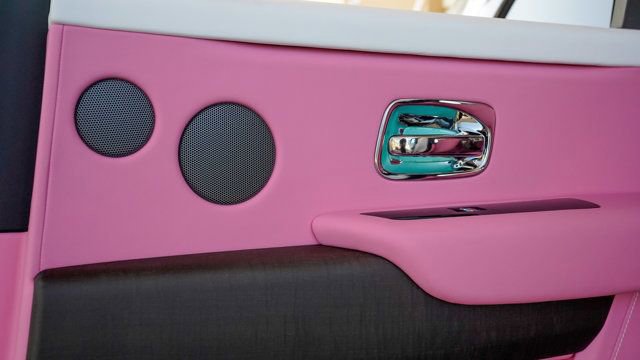 Used 2024 Rolls-Royce Cullinan Sport Utility image 90