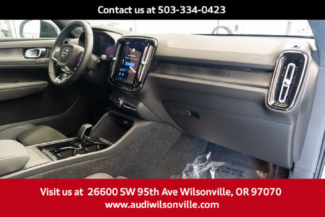 Used 2023 Volvo C40 P8 Recharge Ultimate w/ Protection Package Premier AWD/4WD image 28
