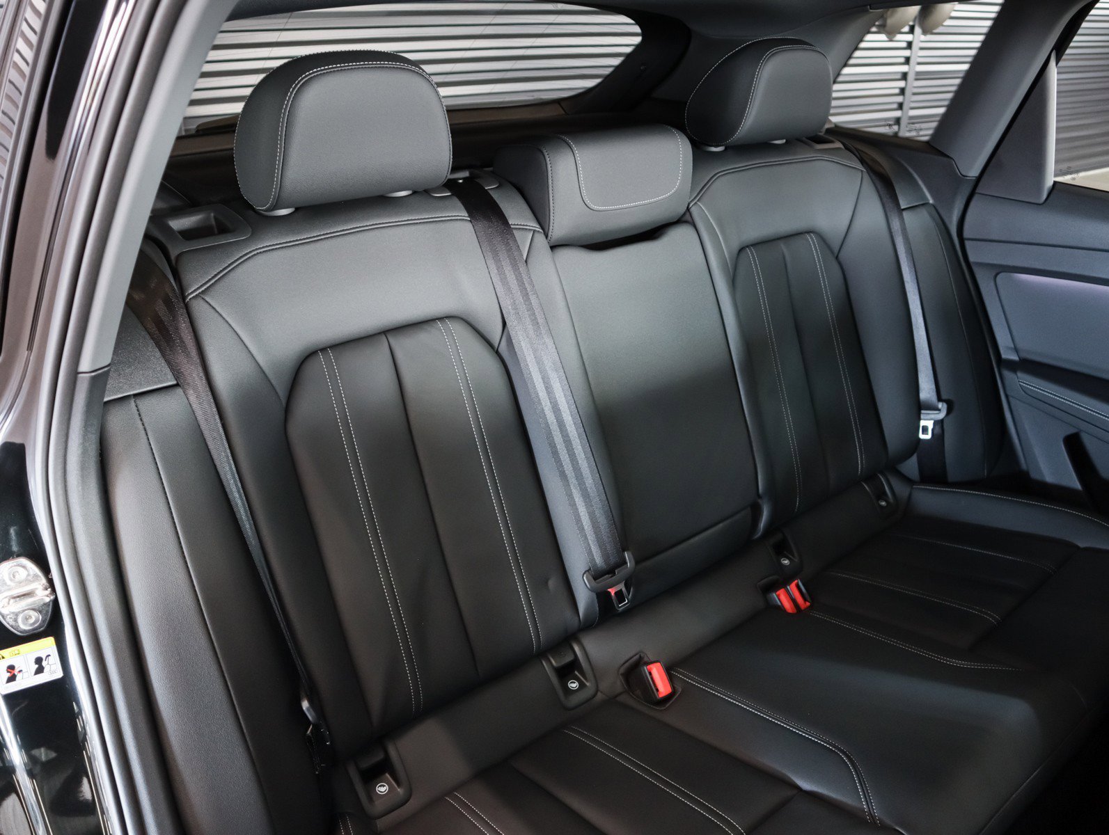 Certified 2024 Audi Q4 e-tron Premium Plus w/ Premium Plus image 5