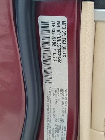 Used 2025 Jeep Grand Cherokee Limited AWD/4WD image 34