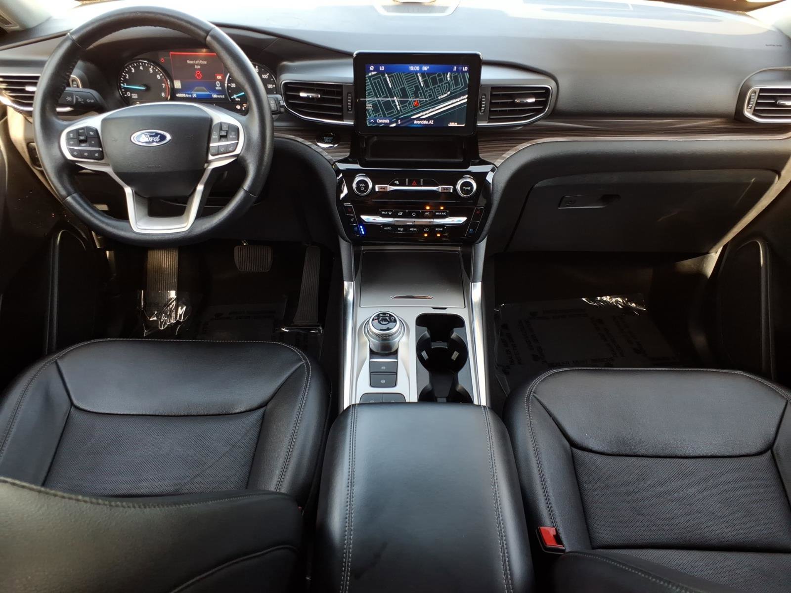 Used 2024 Ford Explorer Limited image 16