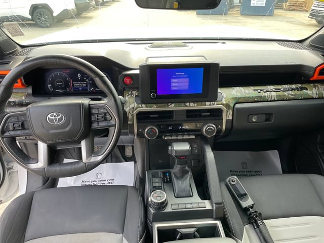 Used 2024 Toyota Tacoma TRD Off-Road w/ TRD Off Road Upgrade Package AWD/4WD image 22