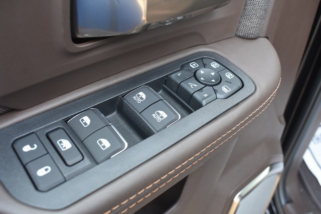 New 2026 RAM 2500 Limited AWD/4WD image 17