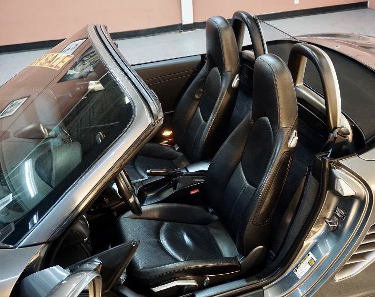 Used 2009 Porsche Boxster RWD image 42