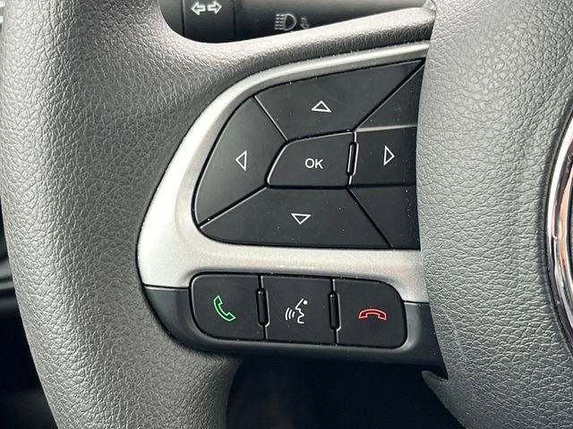 Used 2023 Jeep Renegade Latitude image 16