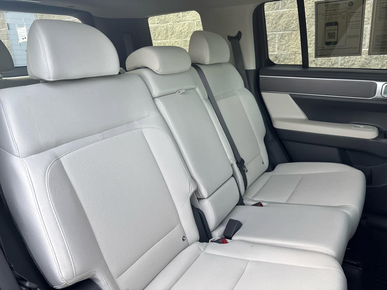 Used 2025 Hyundai Santa Fe SE image 25