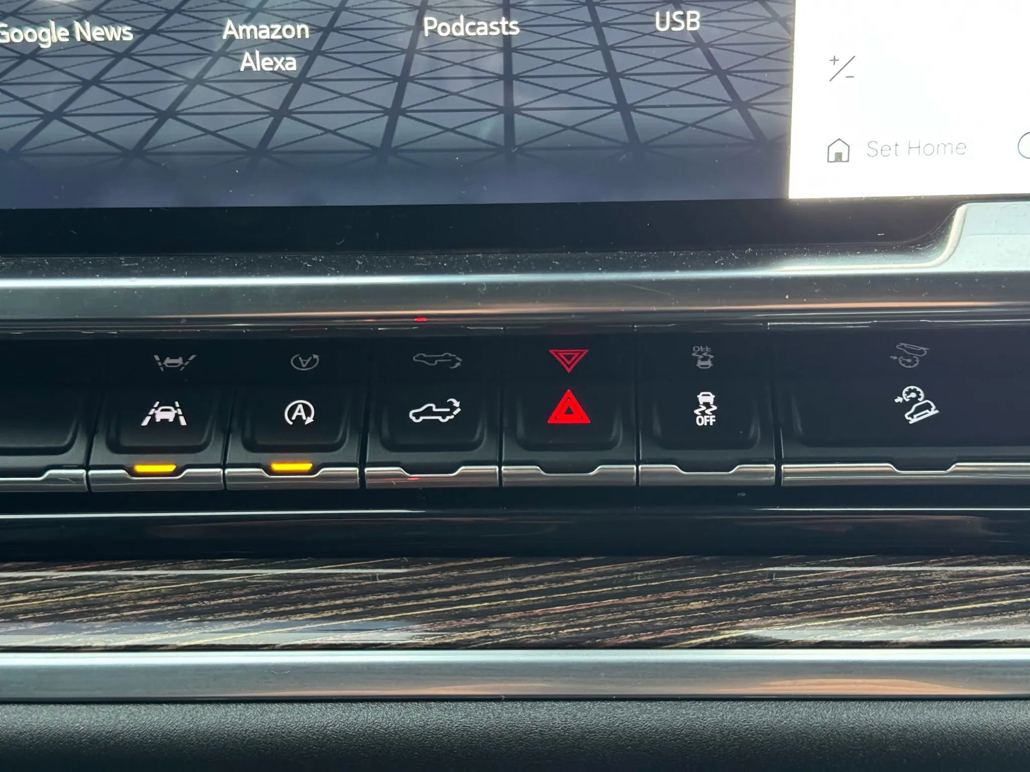 Used 2022 GMC Sierra 1500 Elevation w/ LPO, Elevation Black Package image 38