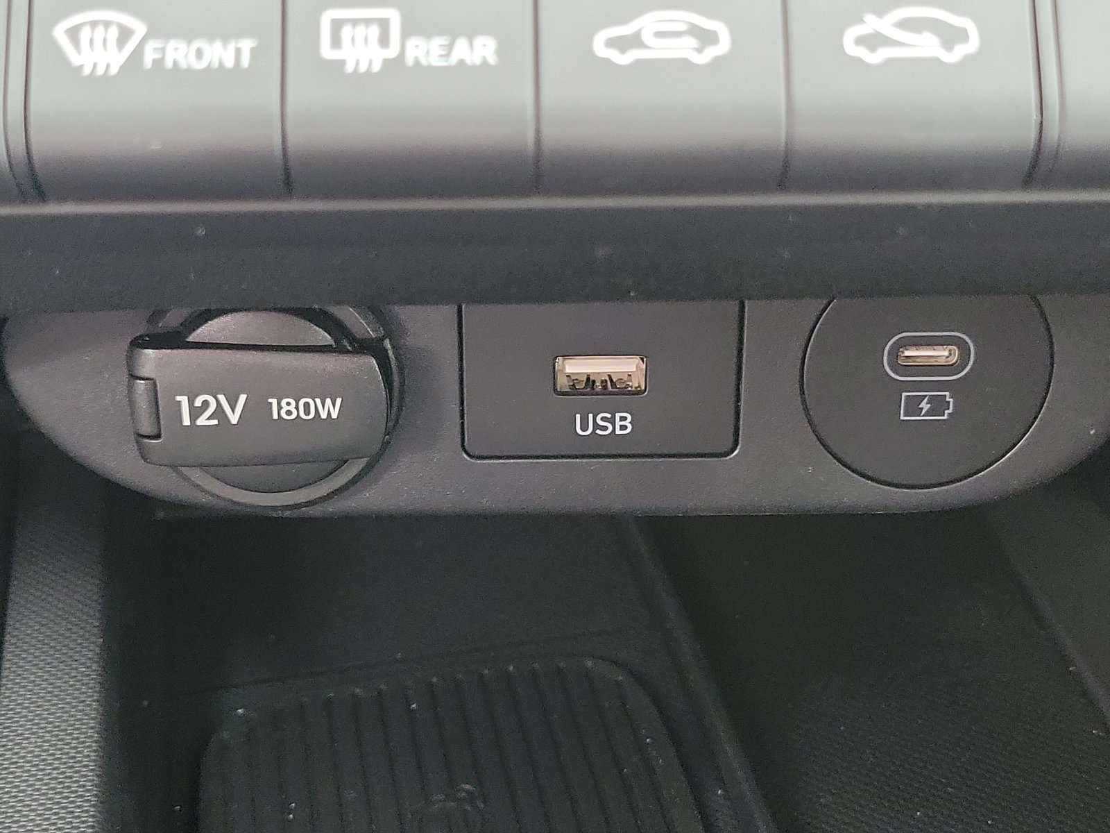 New 2026 Hyundai Elantra Sport FWD image 14