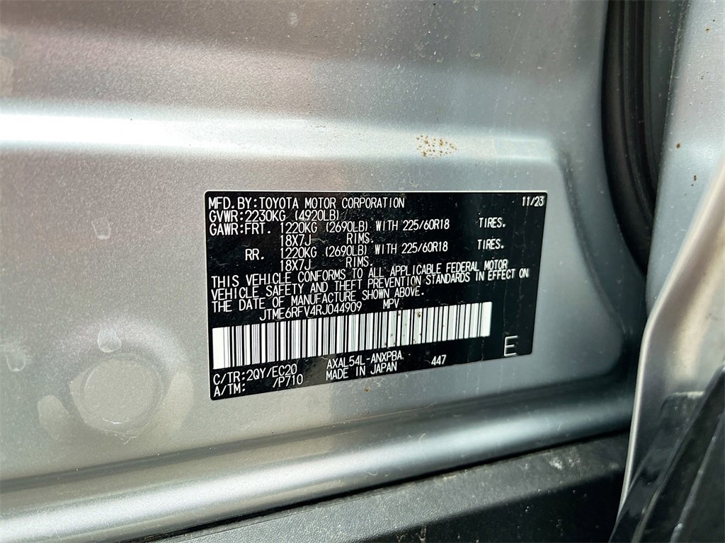 Used 2024 Toyota RAV4 XSE image 30